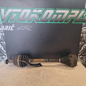 Audi A3 1.2 TSI 77kw 2010 leva polos polosovina 3C0407271AB