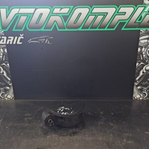 Audi A3 2007 ABS vratca za gorivo 8p0010412n
