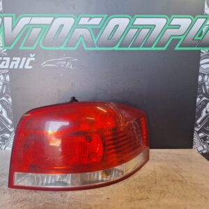 Audi A3 8P1 2003+ zadnja desna luč 8P0945096018S
