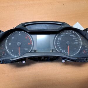 Audi A4 2.0 TDI 2010 števec 8k0920900d