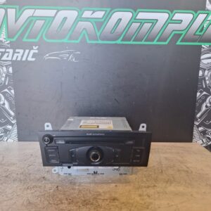 Audi A4 B8 2.0TDI 2009 radio 8T1035195AA