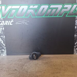 Audi A4 B8 2.0TDI 2009 stikalo luči 8K0941531AL