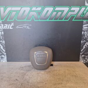 Audi A4 B8 2.0TDI 2009 volanski airbag 8K0880201E