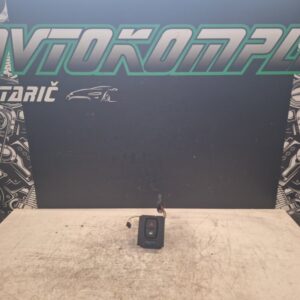 BMW 1 F20 2014 stikalo 923178603