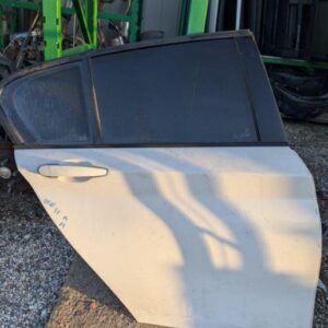 BMW 1 F20 zadnja desna vrata