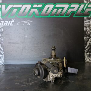 BMW 120D F20 visokotlačna črpalka 7823452 0445010519