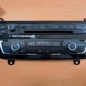 BMW 318d F31 2016 klimatronic cd player 9384046 6814187