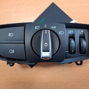 BMW 318d F31 2016 stikala za luči 9393949