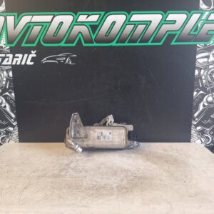 BMW 320D F30 hladilnik olja menjalnika 8514515