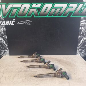 BMW 320D F30 injektor diza šoba 0445110613