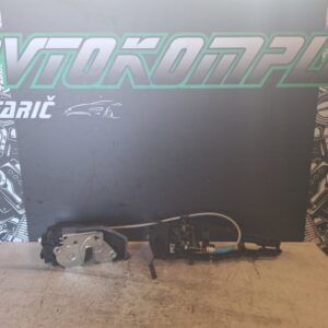 BMW 4 F36 2014 zaklep ključavnica vrat spredaj levo X1738054903