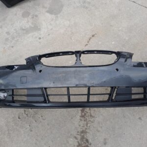 BMW 5 E60 sprednji odbijač