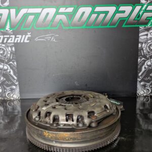 BMW X1 E84 2.0d vztrajnik sklopka