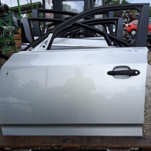 BMW X3 E83 sprednja leva vrata