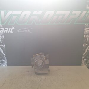 Chevrolet Cruze 1.8 16v 104kw 2010 dušilna loputa 55562380