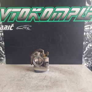 Chevrolet Cruze 1.8 104kw 2010 dušilna loputa 55562380