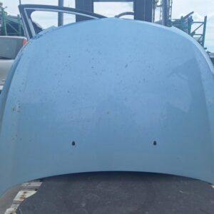 Chevrolet Cruze 2010 pokrov motorja