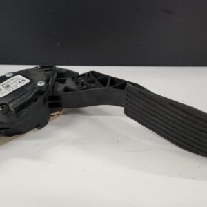 Chevrolet Cruze 2011 1.6 / 1.8 Pedal plina 6PV 009 765-07