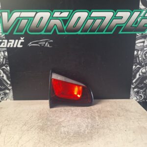 Citroen C3 2013 zadnja leva notranja luč 9803934380