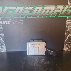 Citroen C3 2018 1.2 60KW Motorni računalnik ECU V29002514E