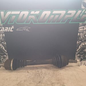 Citroen C4 1.6B 2009 leva polosovina polos