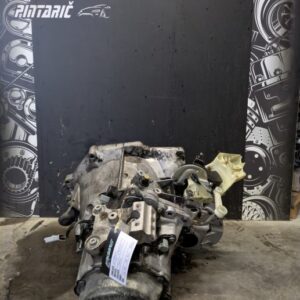 Citroen C4 cactus 1.6 HDi 73 kW 2014 menjalnik 20et15