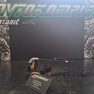 Citroen C4 mk3 2021 zaklep ključavnica vrat spredaj desno 9832797780