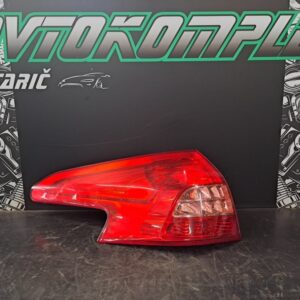 Citroen C5 2009 zadnja leva luč 9681074180