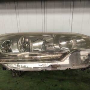 Citroen C5 mk3 desni žarometo 9684845280