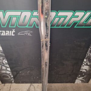 Citroen DS3 2014 okrasna letev vrat spredaj levo 9800053977