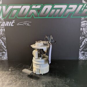 Dacia Sandero 1.2 2014 bencinska črpalka 172022377r