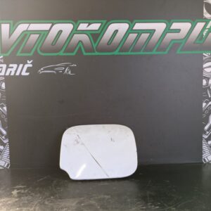 Dacia Sandero 2014 vratca pokrov rezervoarja