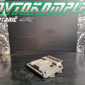 Fiat 500 1.3 JTD motorni računalnik 51816285