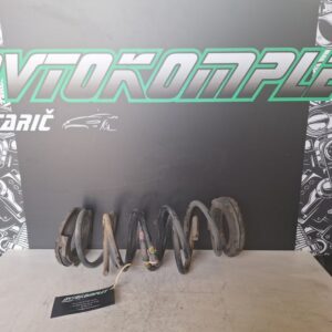 Fiat 500 2008 zadnja vzmet