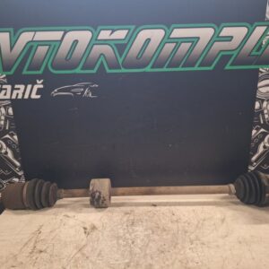 Fiat 500 2008 desna polosovina polos