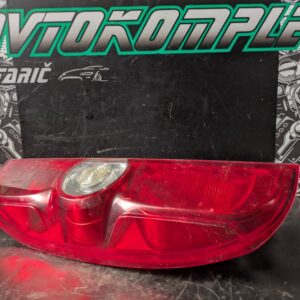 Fiat Doblo 2012 zadnja leva luč 00518305640