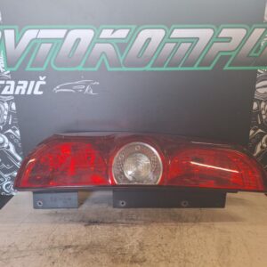 Fiat Doblo 2013 zadnja leva luč 00518106710