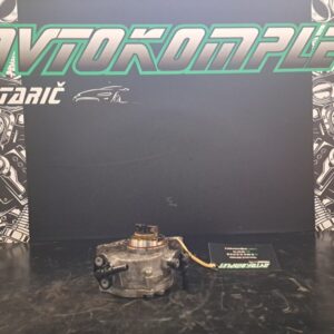 Ford C-Max 2013 1.6 tdci 85kw vakumska črpalka 8804021880