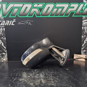 Ford Ecosport 2017 desno ogledalo