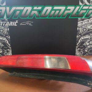 Ford Fiesta 2004 3 vrata zadnja desna luč 2s5113a602