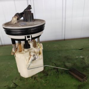 Ford Fiesta 2008- 1.25 bencinska črpalka 8v51-9h307