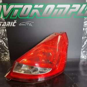 Ford Fiesta 2009 zadnja desna luč 8a6113404a