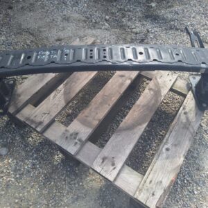 Ford Fiesta 2018 zadnja traverza PIA02F0128