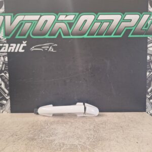 Ford Fiesta 2018 zunanja kljuka ročka vrat spredaj levo H1BA21991AD