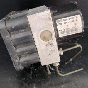 Ford Fiesta / Mazda 1.4 / 1.6 TDCI ABS enota črpalka 10096001063