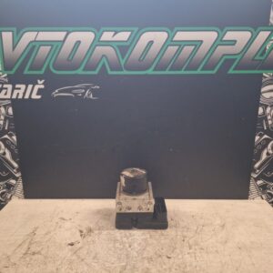 Ford Focus 2 1.6 abs enota črpalka 8M512M110AA