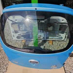 Ford Ka 2009 prtljažna vrata pokrov prtljažnika