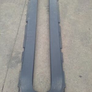 Ford Kuga 2008 prag levi desni 8V41S10155AC 8V41S10154AC