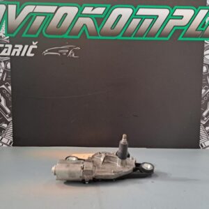 Ford Kuga 2010 motorček za brisalec zadaj 8v4117k441ab