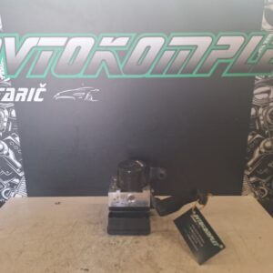 Ford Kuga 2016 abs enota črpalka CV612C405ED